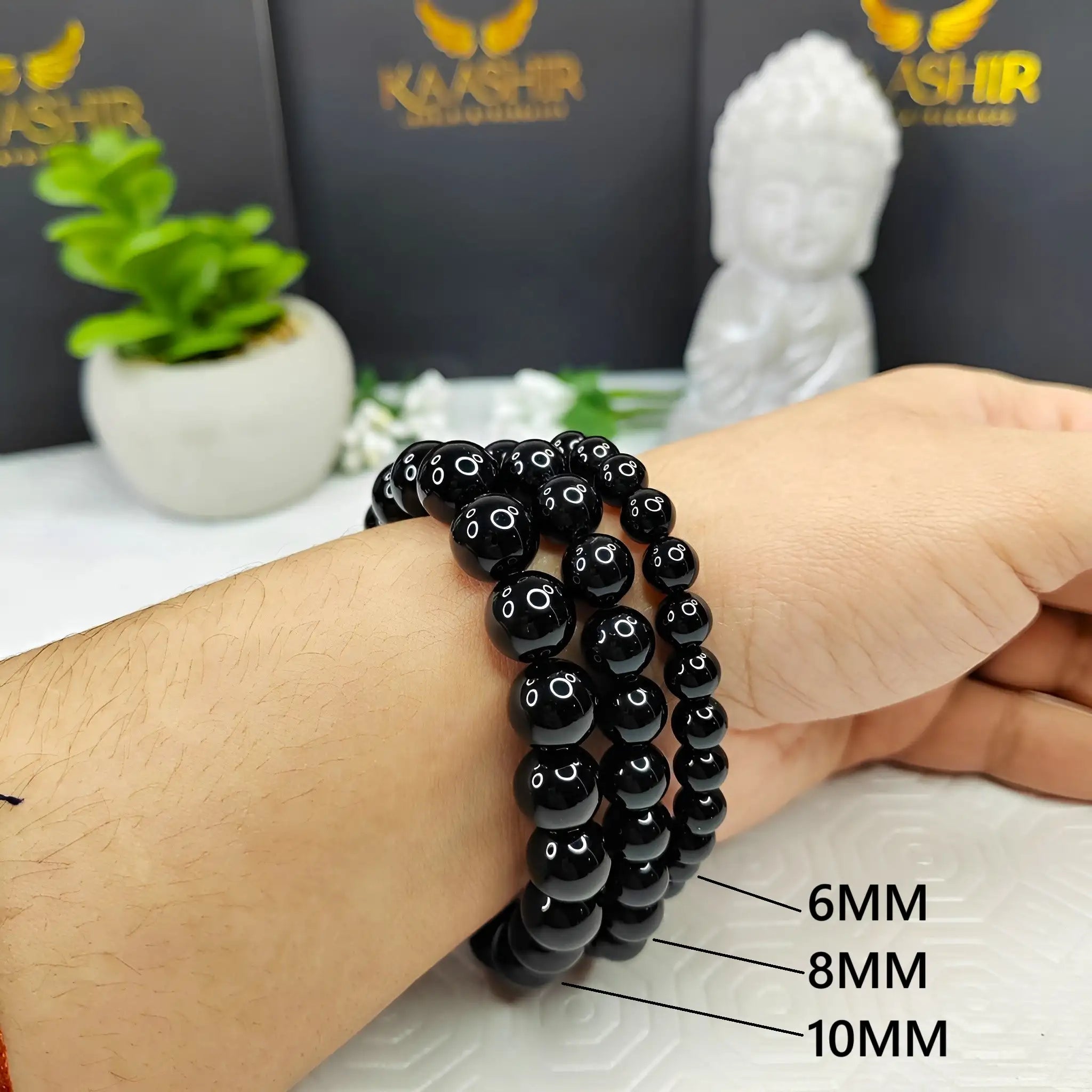 Bracelet en agate noire Kaashir - Bijou unisexe fait main en perles