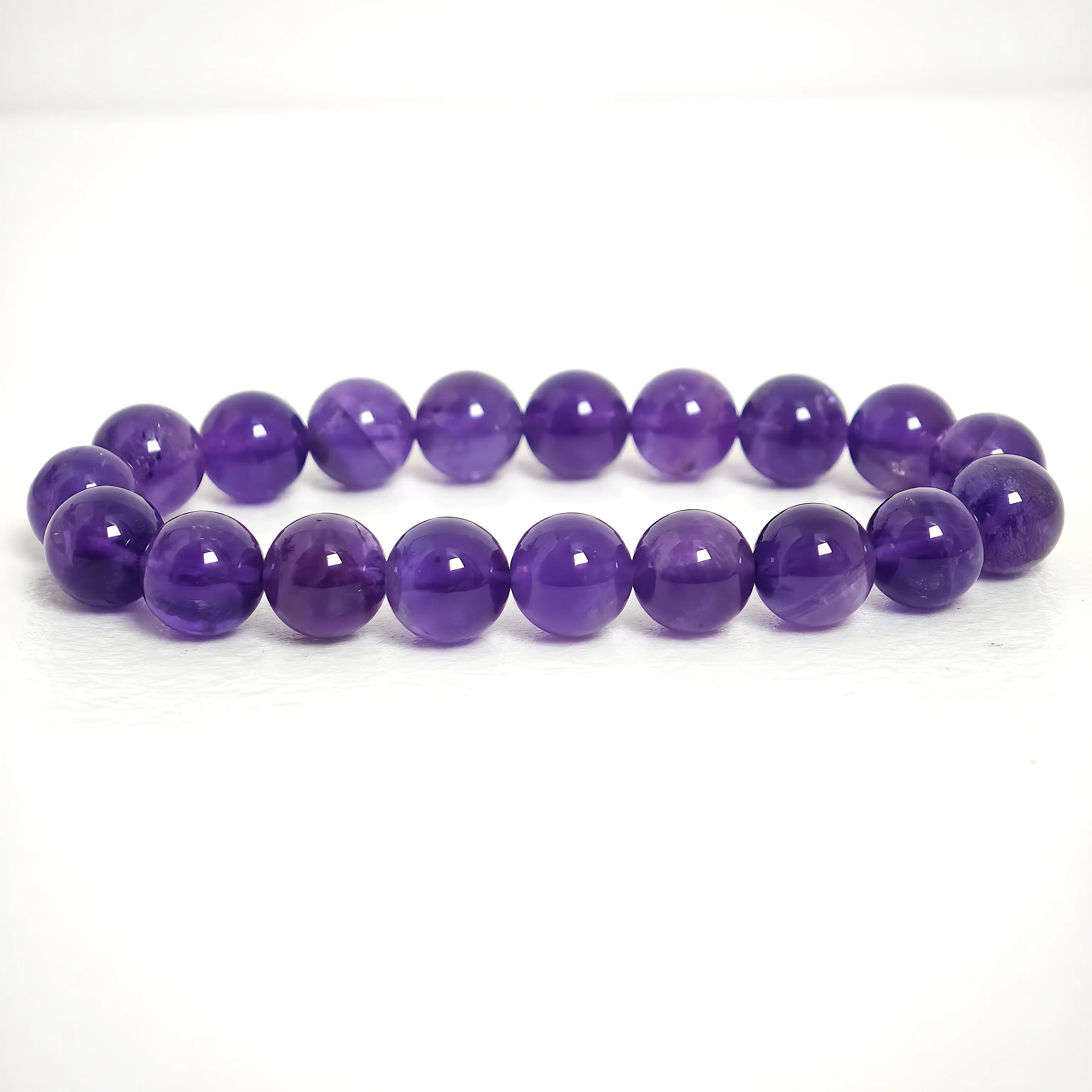 Amethyst bracelet for women made with natural purple gemstone beads, elegant and healing