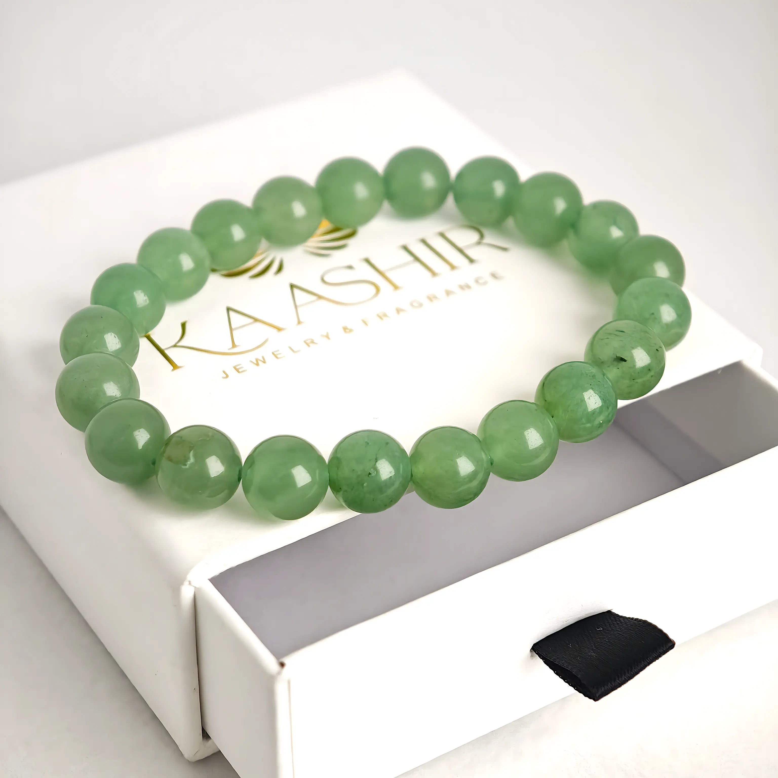 Green aventurine bracelet in gift box ideal for special occasions and gifting