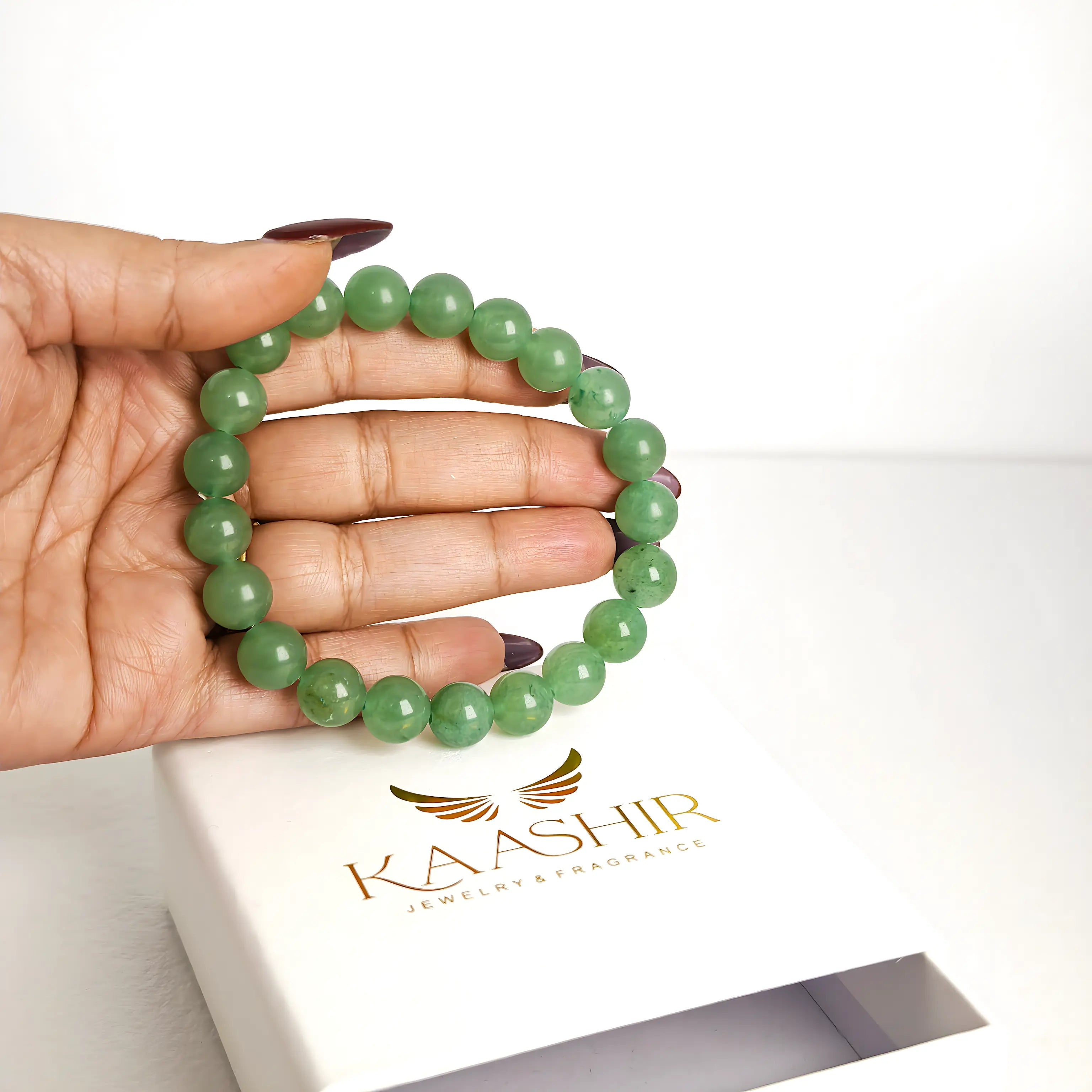 Premium quality green aventurine bracelet with smooth polished beads